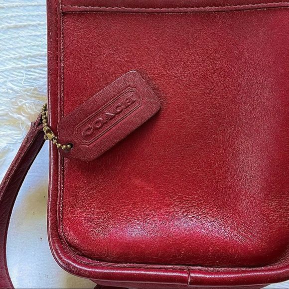 VINTAGE COACH CAMERA Bag Red Leather Shoulder Crossbody Handbag Purse H5C- 9973 - Picture 8 of 16